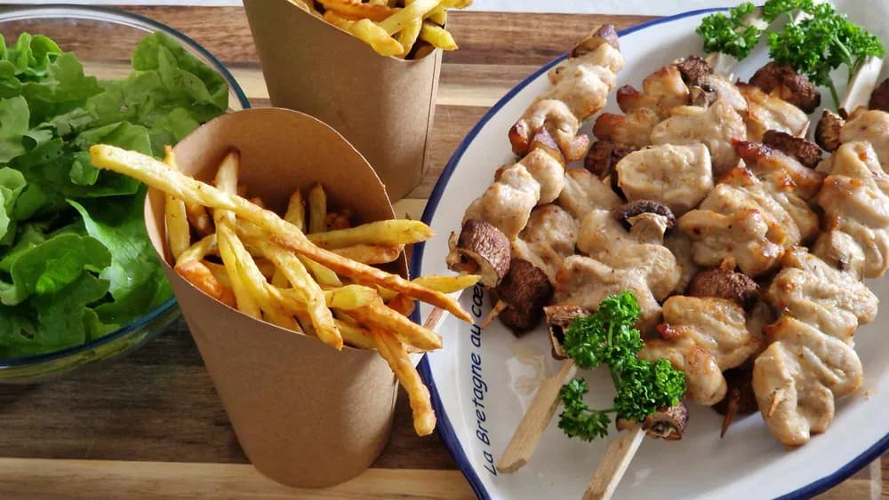 Image Brochettes de Porc & Frites Allumettes