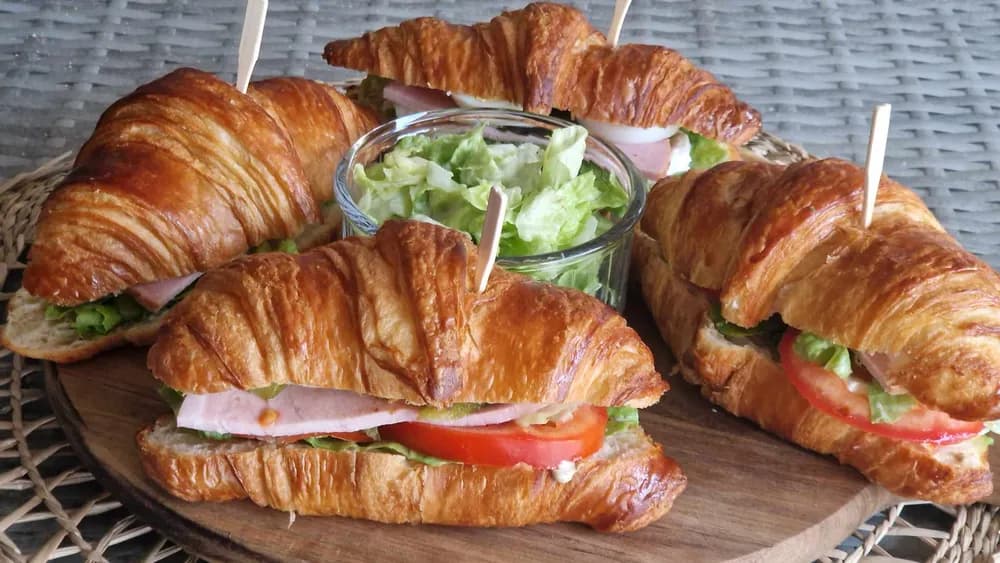 Image Croissant Jambon Crudités