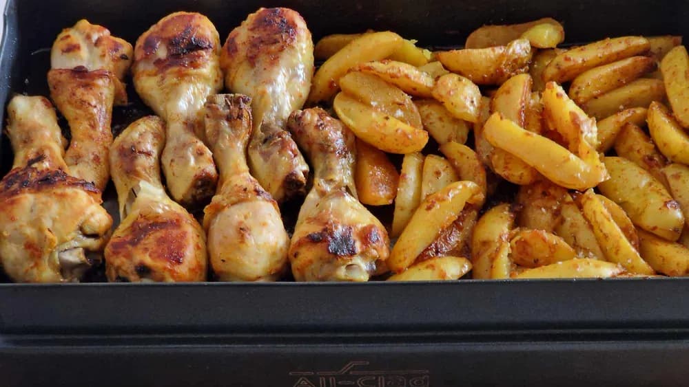 Image Pilons de Poulet et Pommes de Terre Marinées
