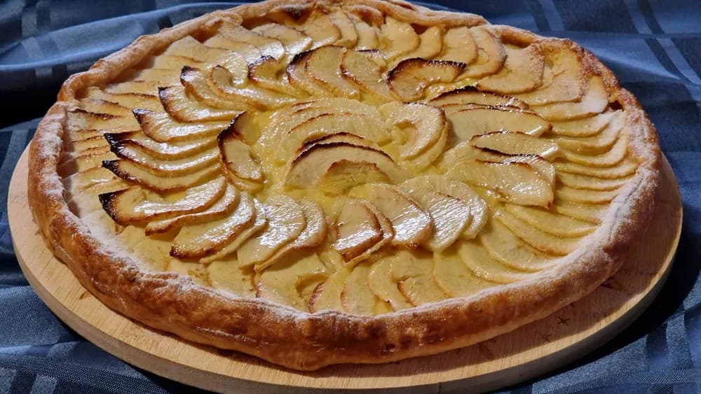 Image principale Tarte aux Pommes et Crème Pâtissière