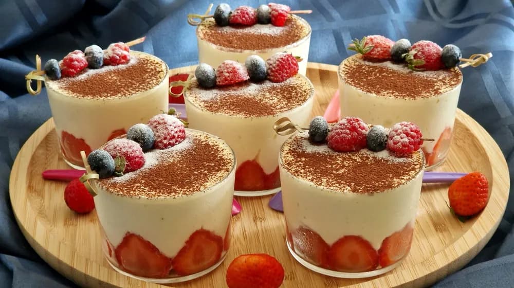 Image Verrines de Tiramisu aux Fraises