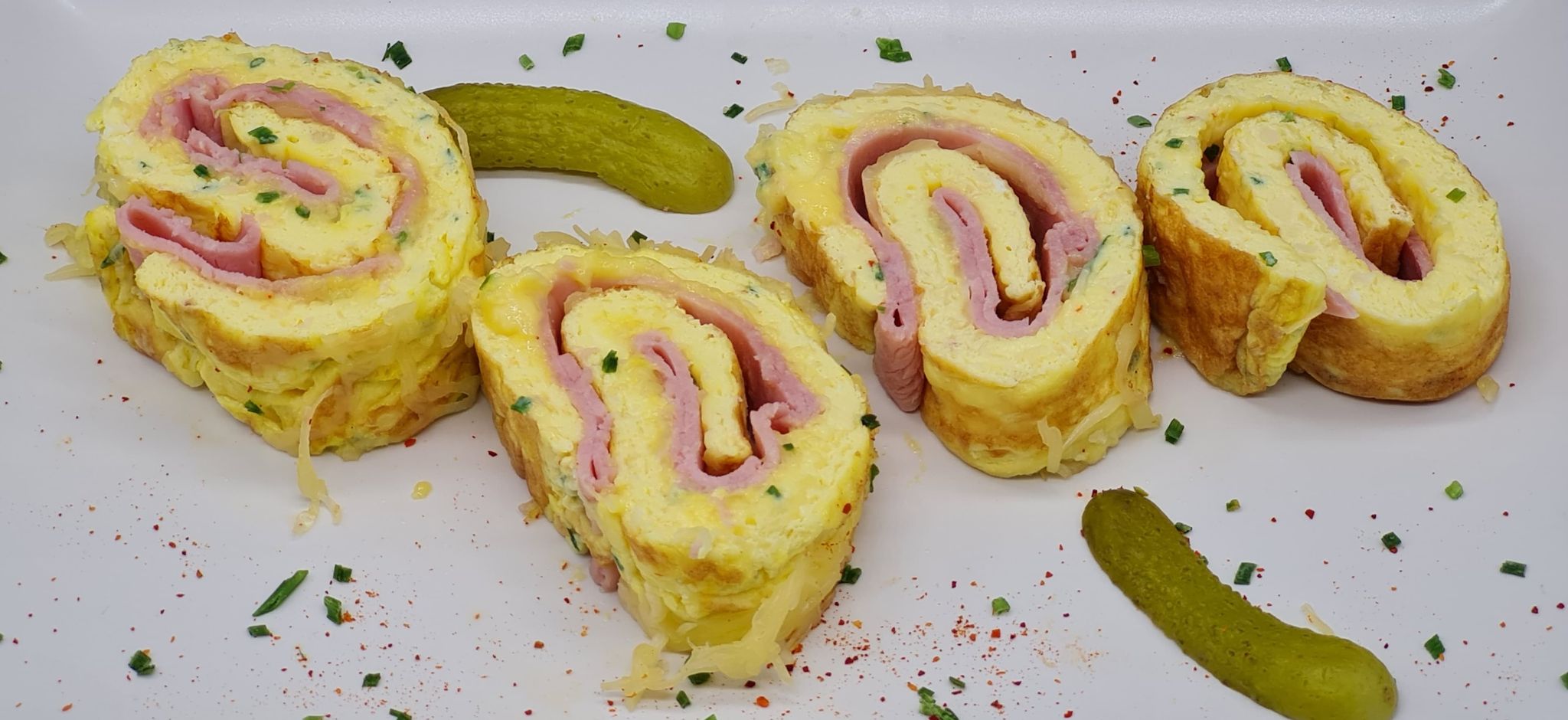 Omelette Roulee Jambon Fromage 5