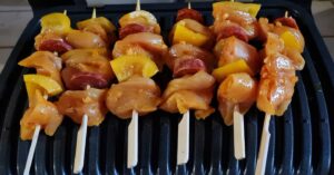 Brochettes-Poulet-Pommes-Terre-Sautées-4 Brochettes-Poulet-Pommes-Terre-Sautees