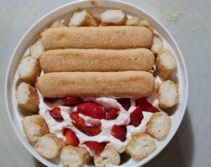 Pyramide-Charlottes-Fraises-4 Pyramide-Charlottes-Fraises