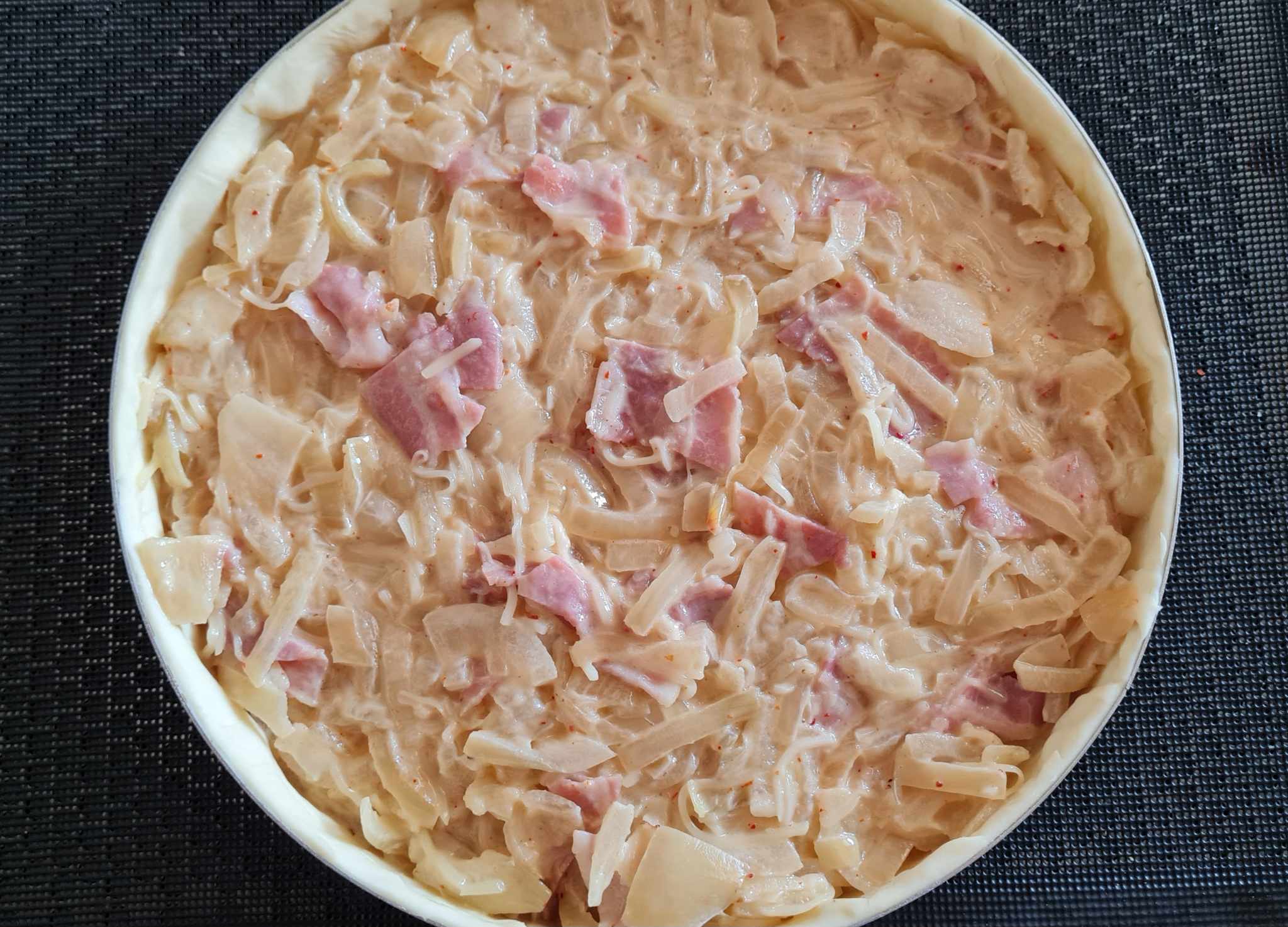 Tarte-Oignons-Lardons