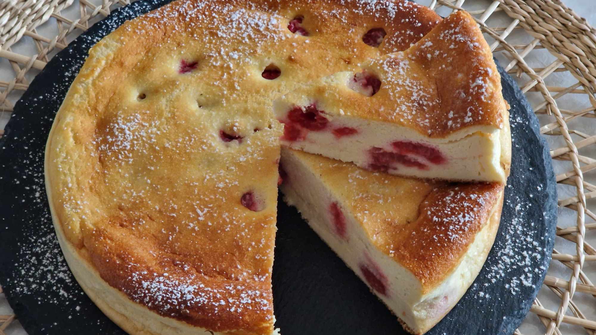 Gateau-Fromage-Blanc-Framboises