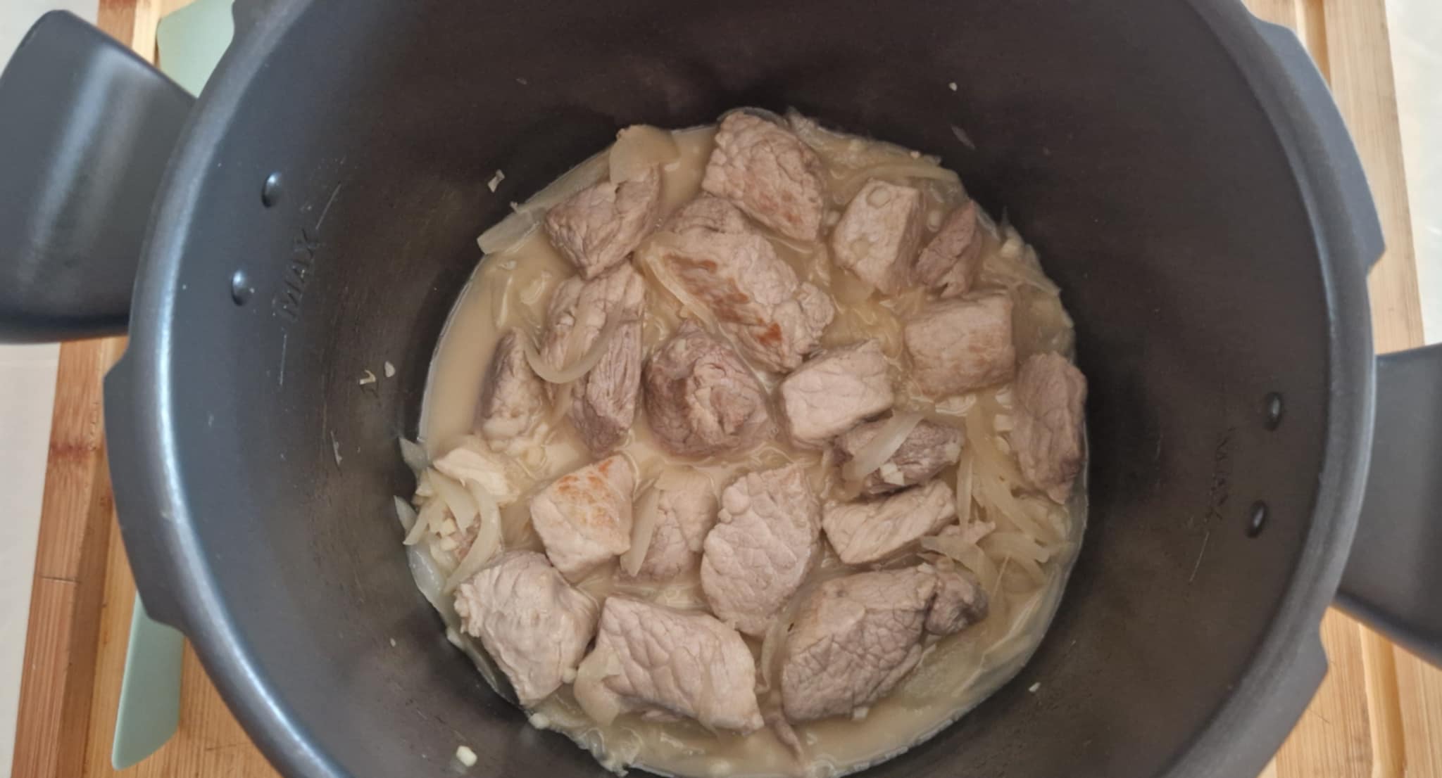 Saute-porc-Carotte-Champignon