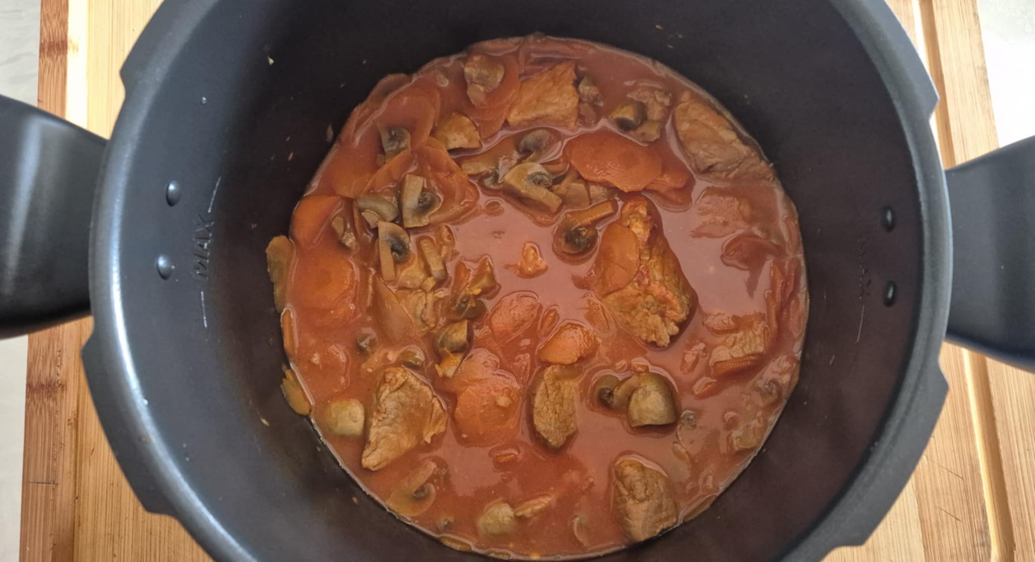 Saute-porc-Carotte-Champignon